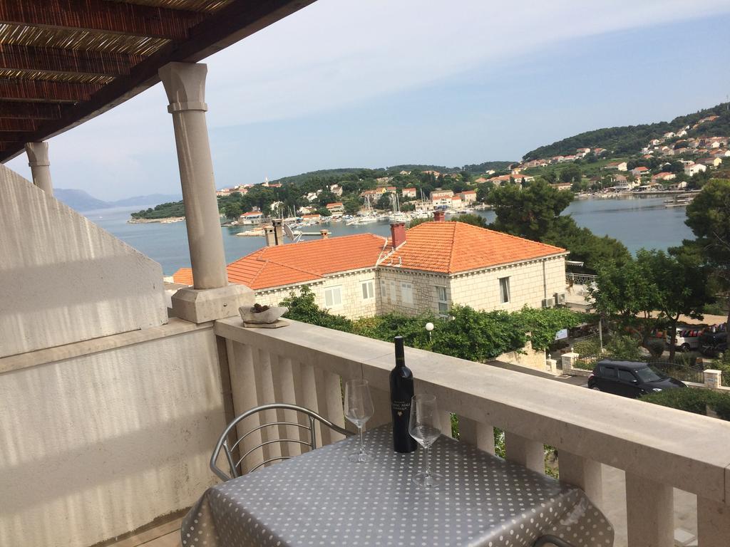 Apartments Luka Lumbarda Zewnętrze zdjęcie